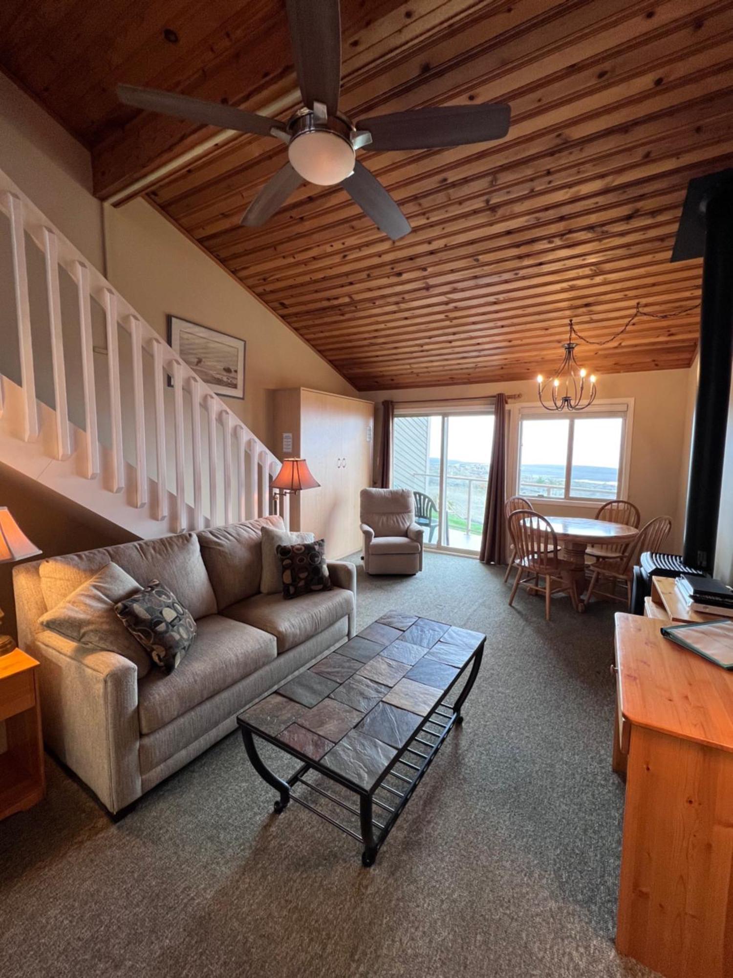 Shorewater Resort Qualicum Beach Exterior photo